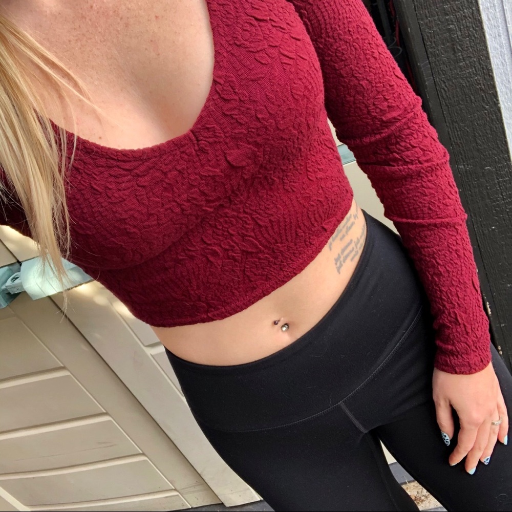 Bundle of crop tops Forever21 burgundy striped S - Picture 4 of 8